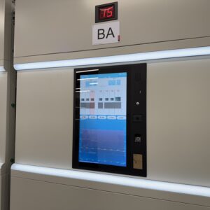 電腦設備及軟體