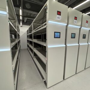 電腦設備及軟體